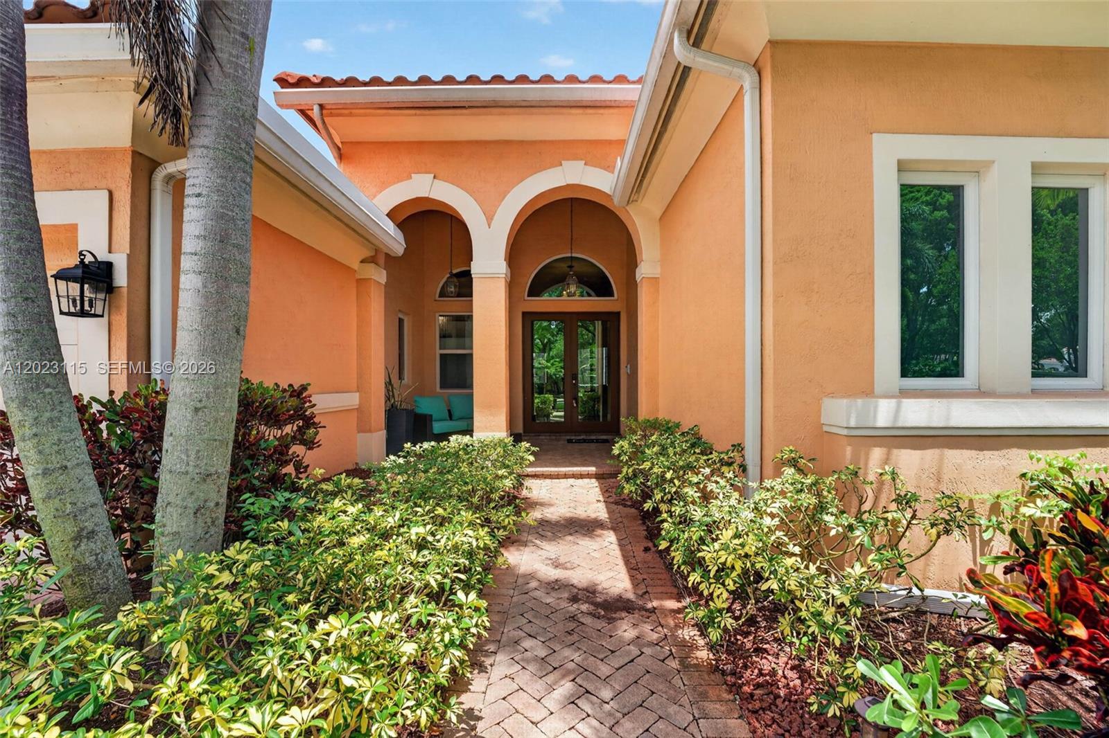 805 NW 124th Ave