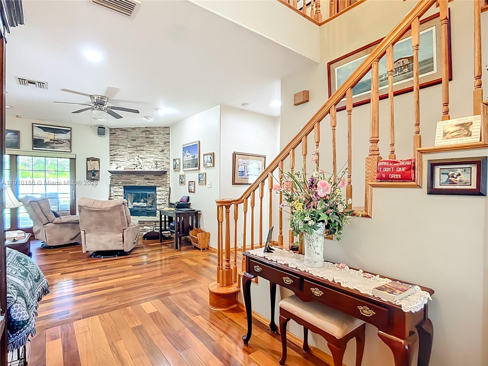 LaBelle - Residential