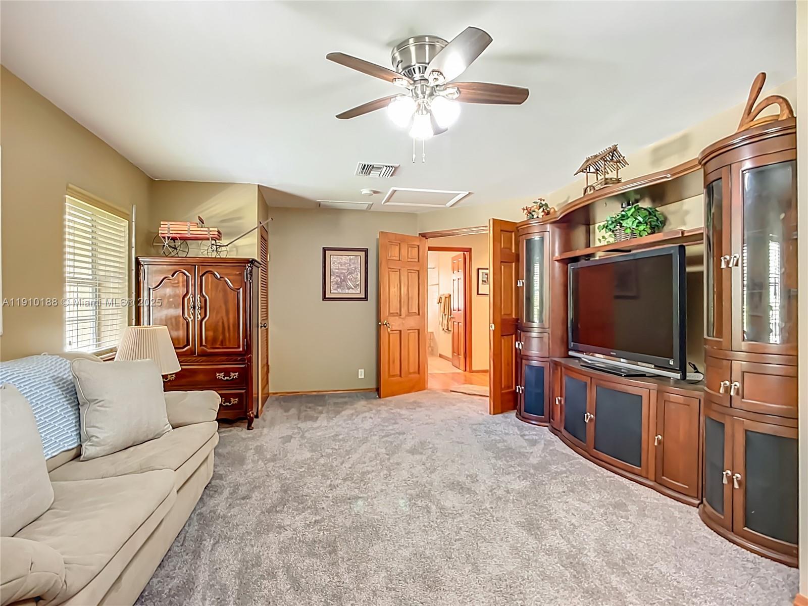 LaBelle - Residential