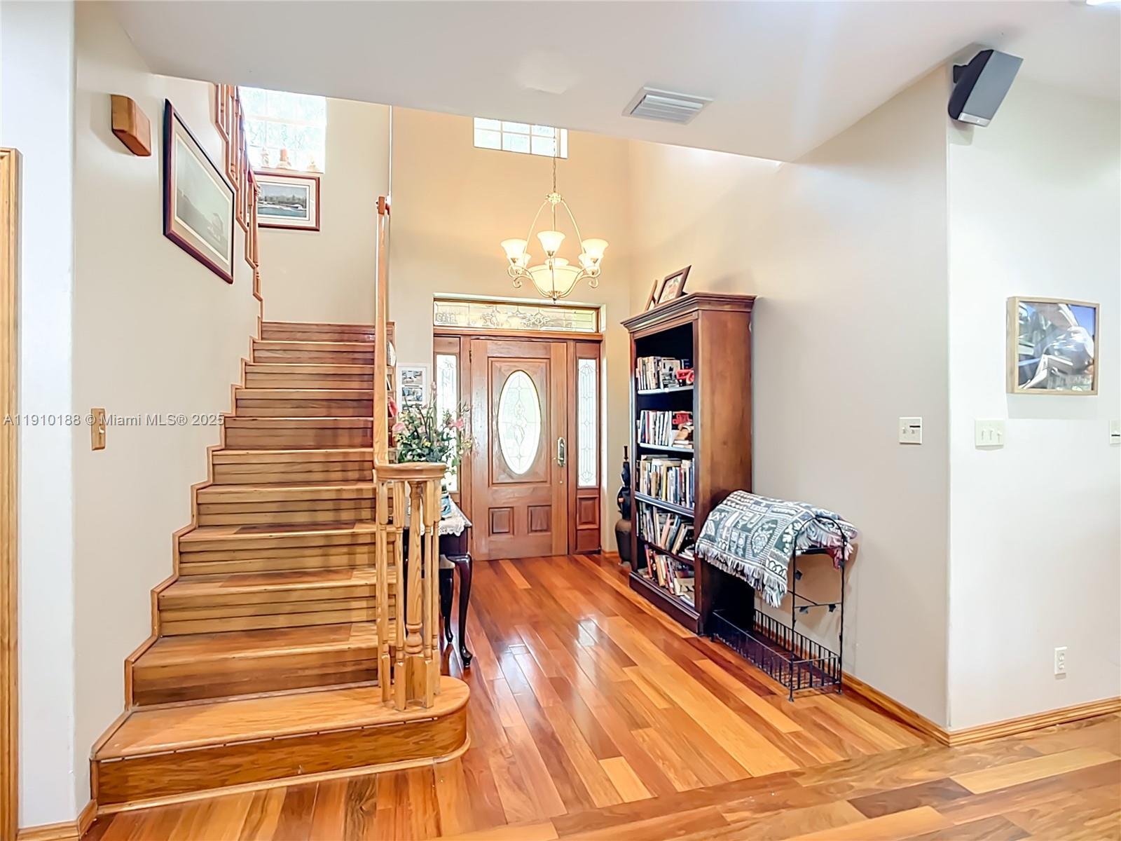 LaBelle - Residential