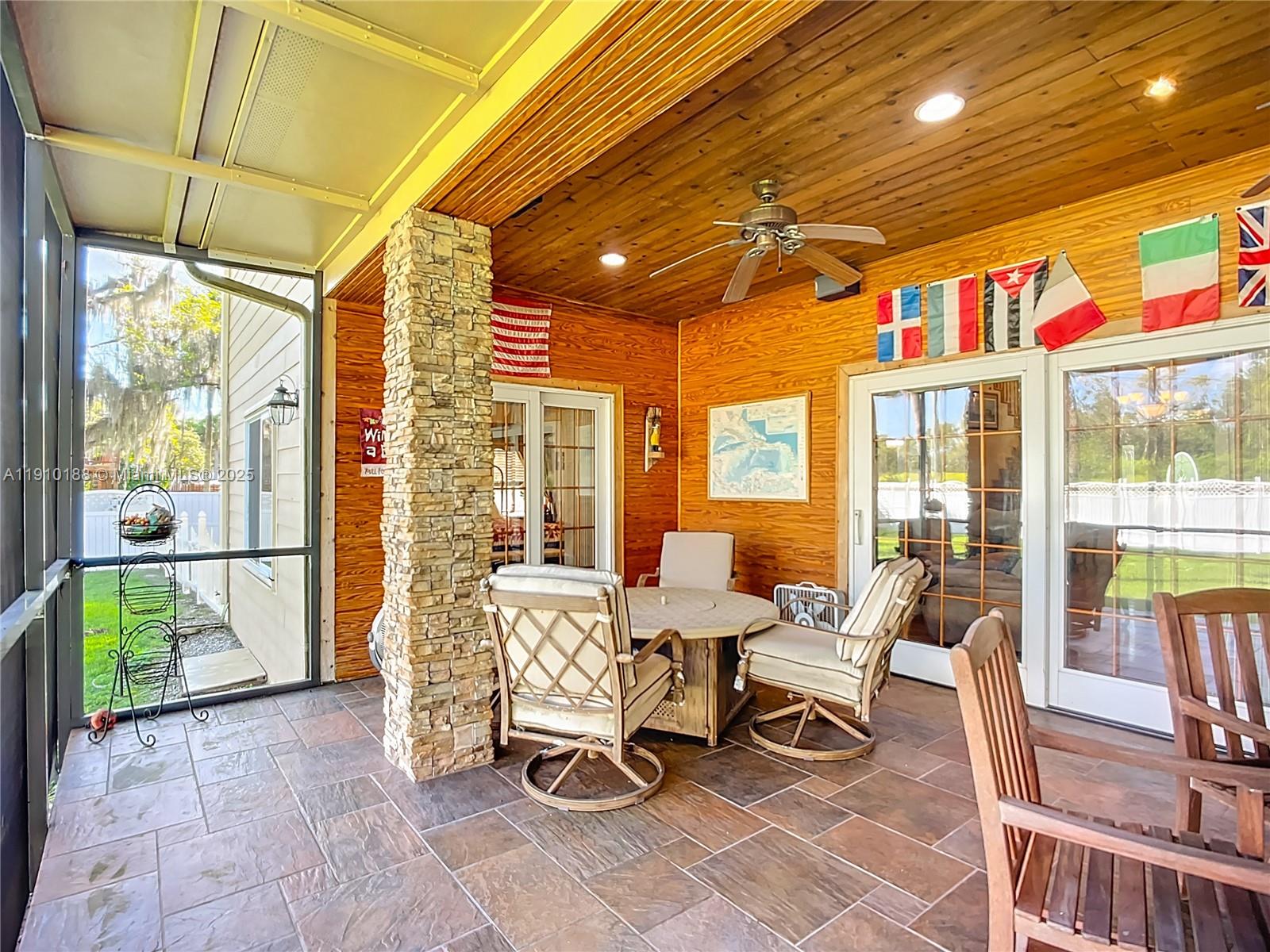 LaBelle - Residential