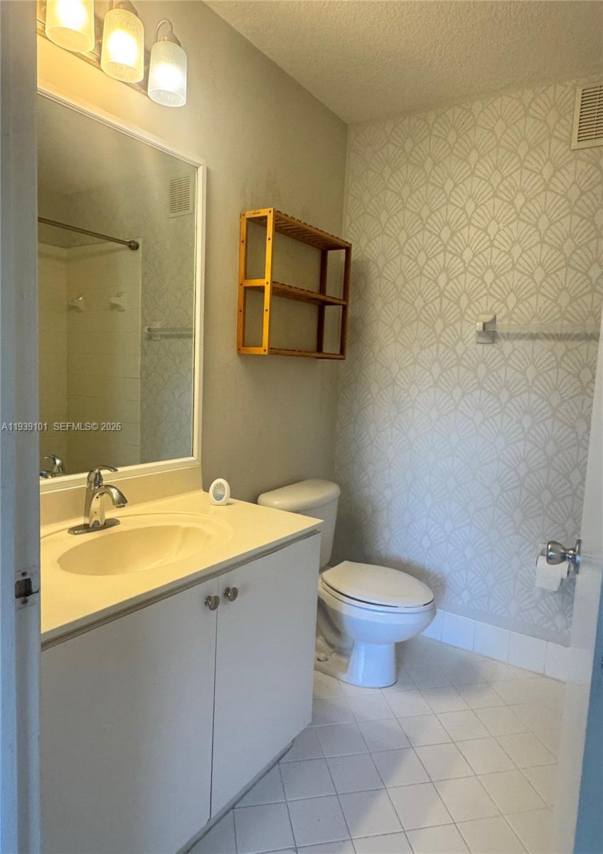 MONTEREY AT MALIBU BAY CO - Residential