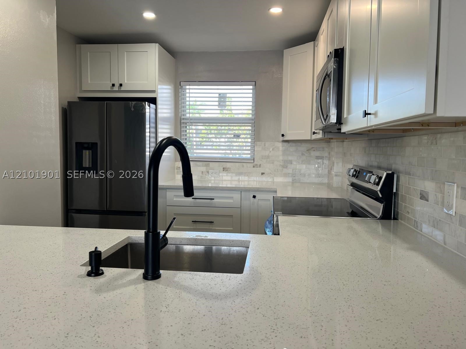 108 Royal Park Dr 2H