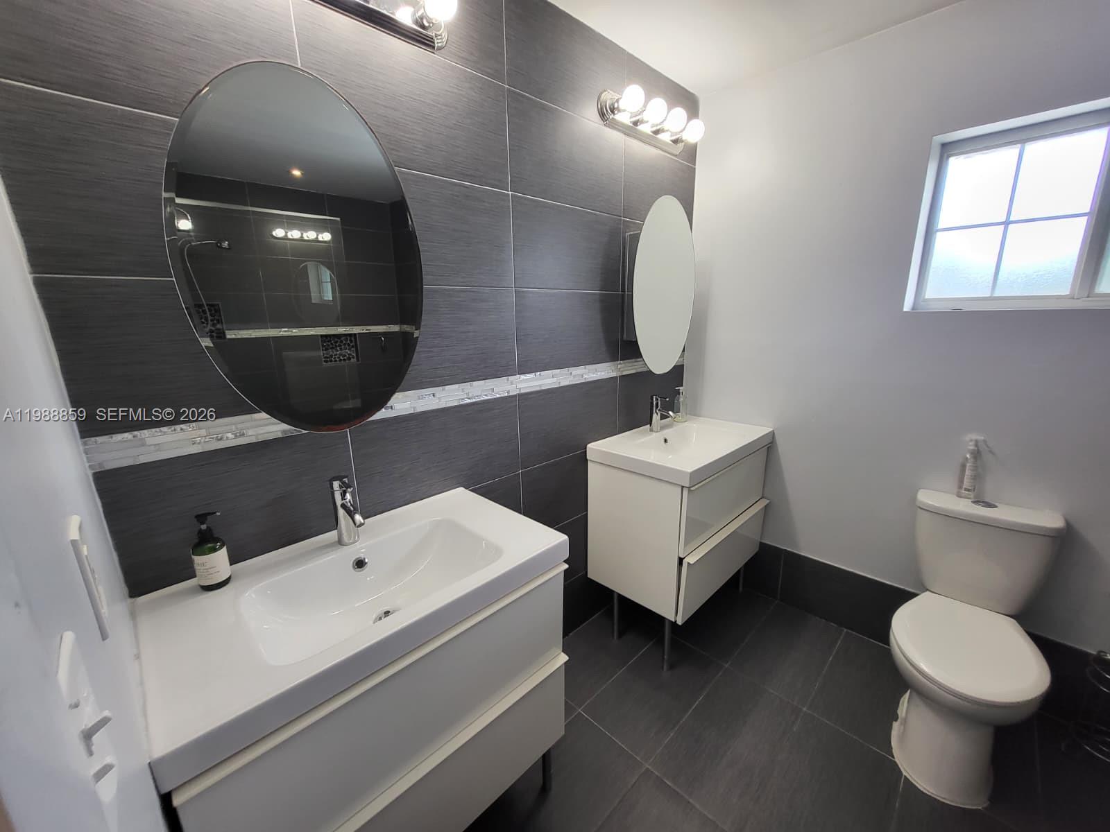 OLD CUTLER COMMON UNIT 2 - Residential Lease