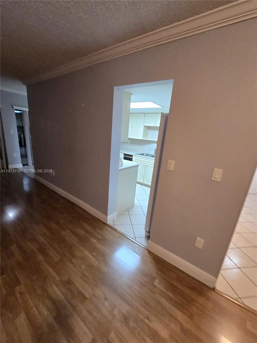 PENINSULA AT INTL GARDENS - Residential Lease