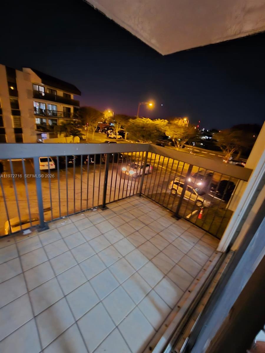 PENINSULA AT INTL GARDENS - Residential Lease