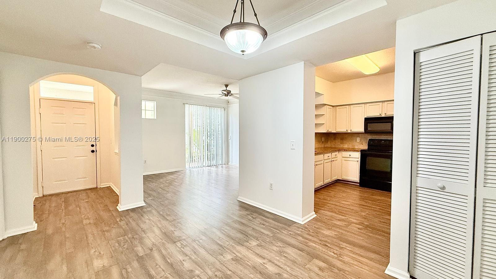 SOMERSET AT ABACOA CONDO - Residential Lease