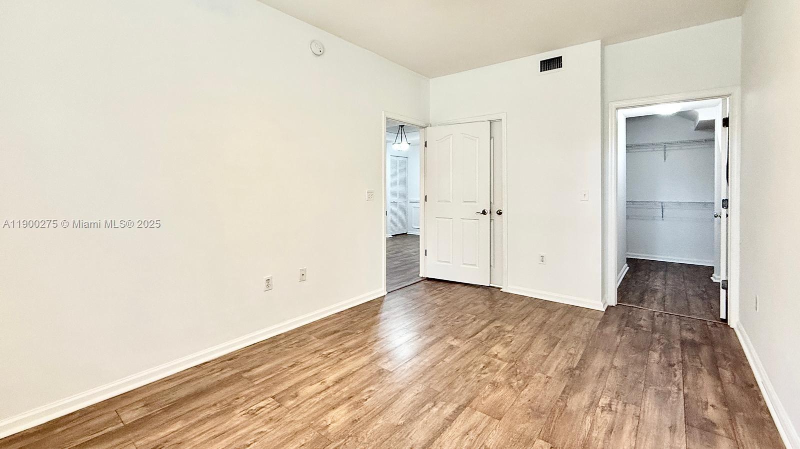 SOMERSET AT ABACOA CONDO - Residential Lease