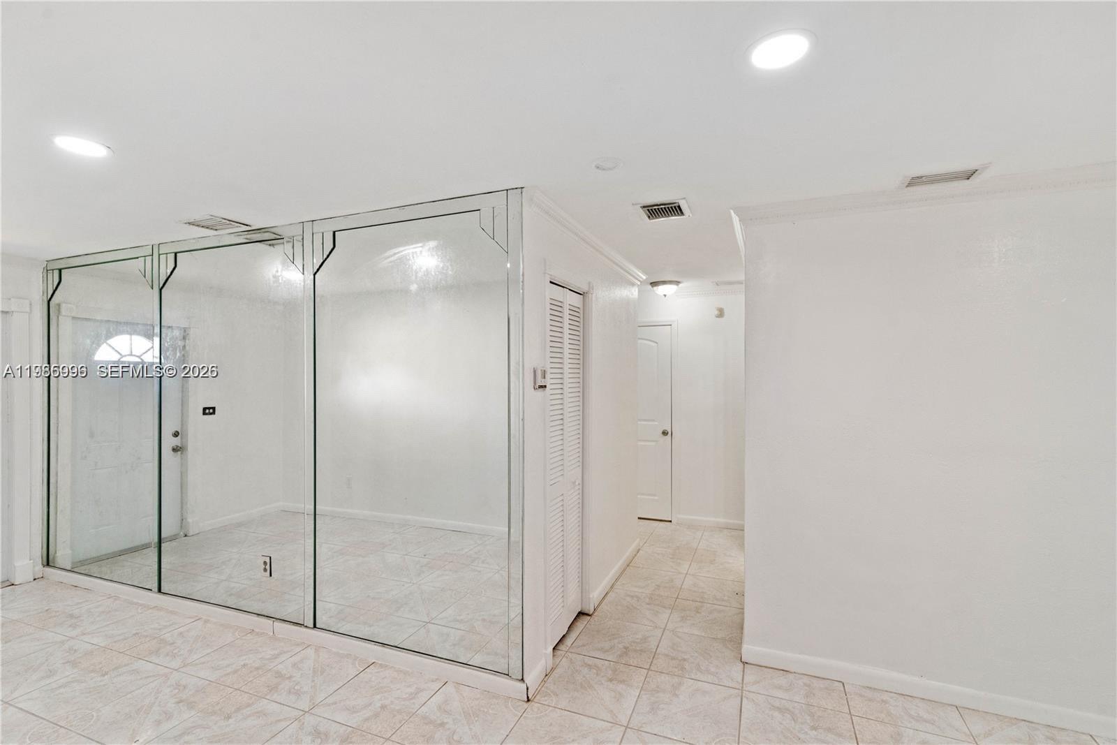 CAROL CITY 5TH ADDN - Residential Lease