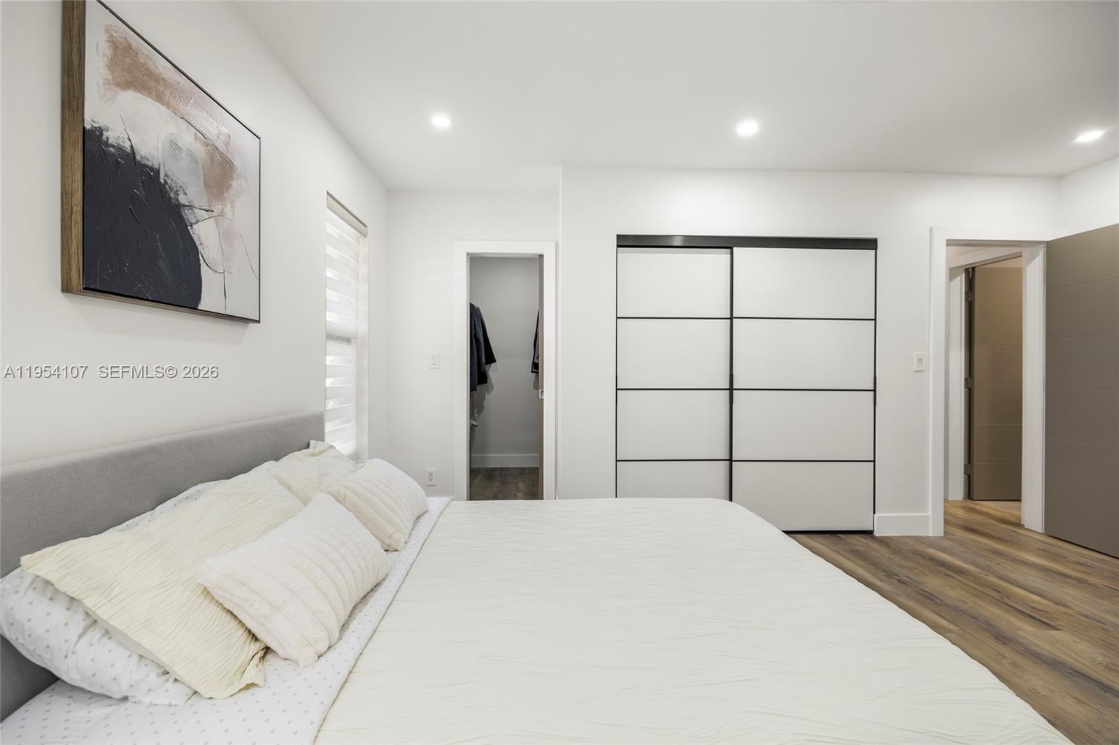 VENETIAN ISLES 2ND SEC - Residential