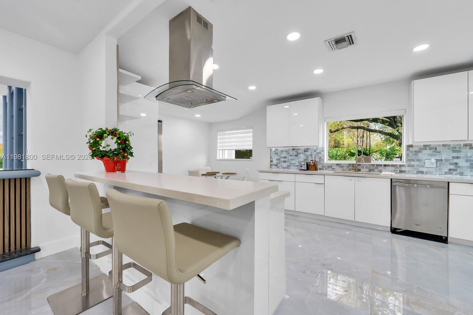 HIBISCUS ISLAND - Residential