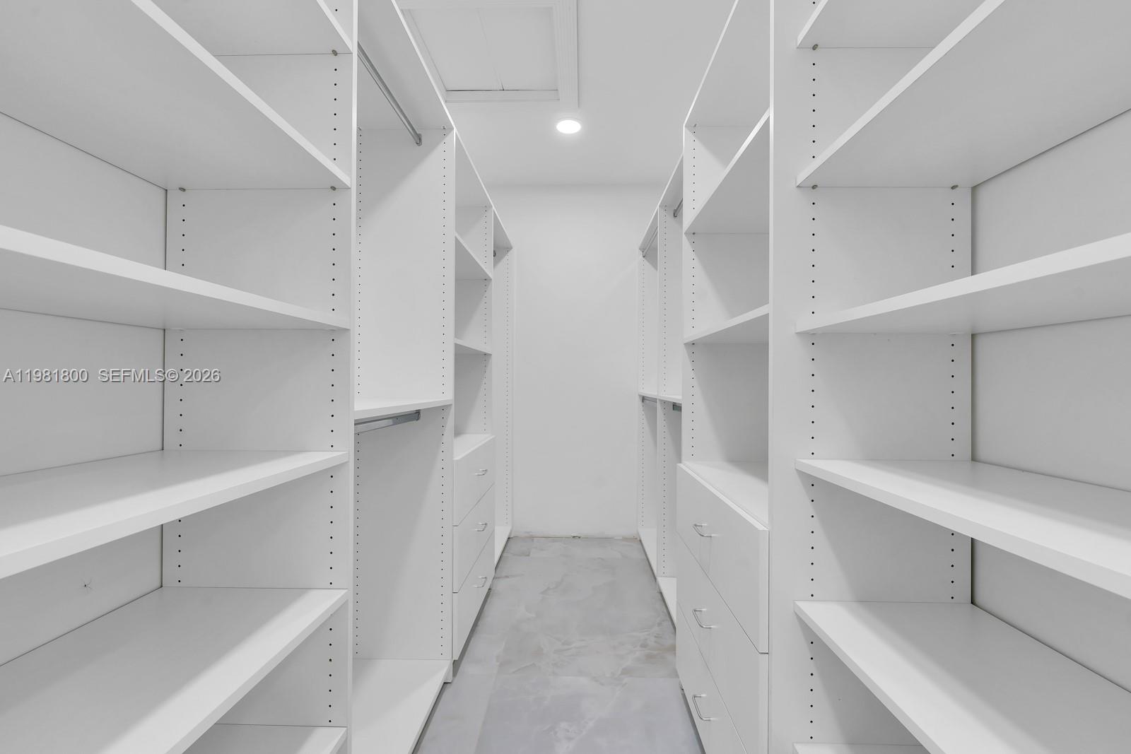 HIBISCUS ISLAND - Residential