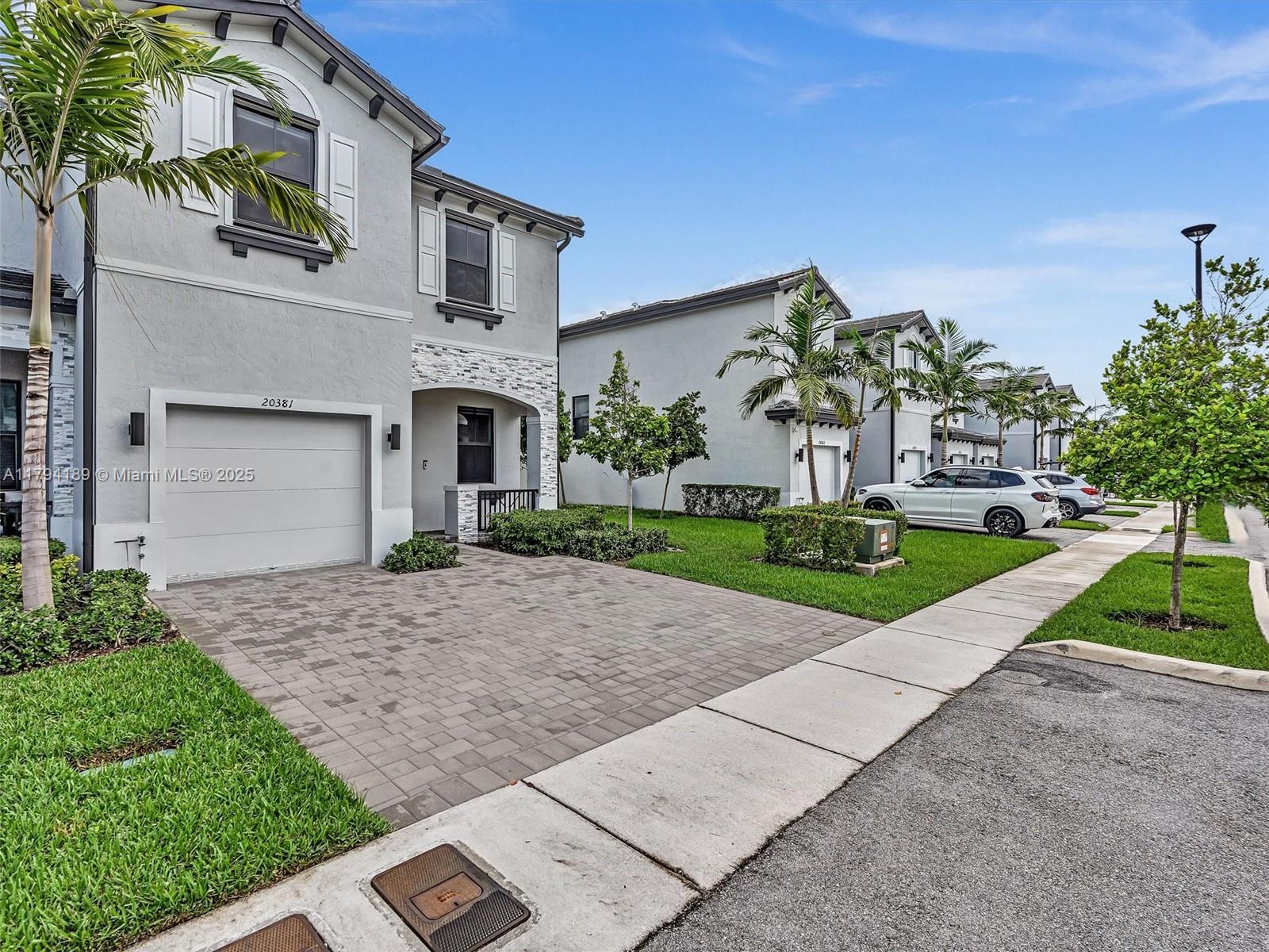 Rental Property at 20381 Nw 4th Ct, Miami Gardens, Broward County, Florida - Bedrooms: 4 
Bathrooms: 3  - $3,600 MO.
