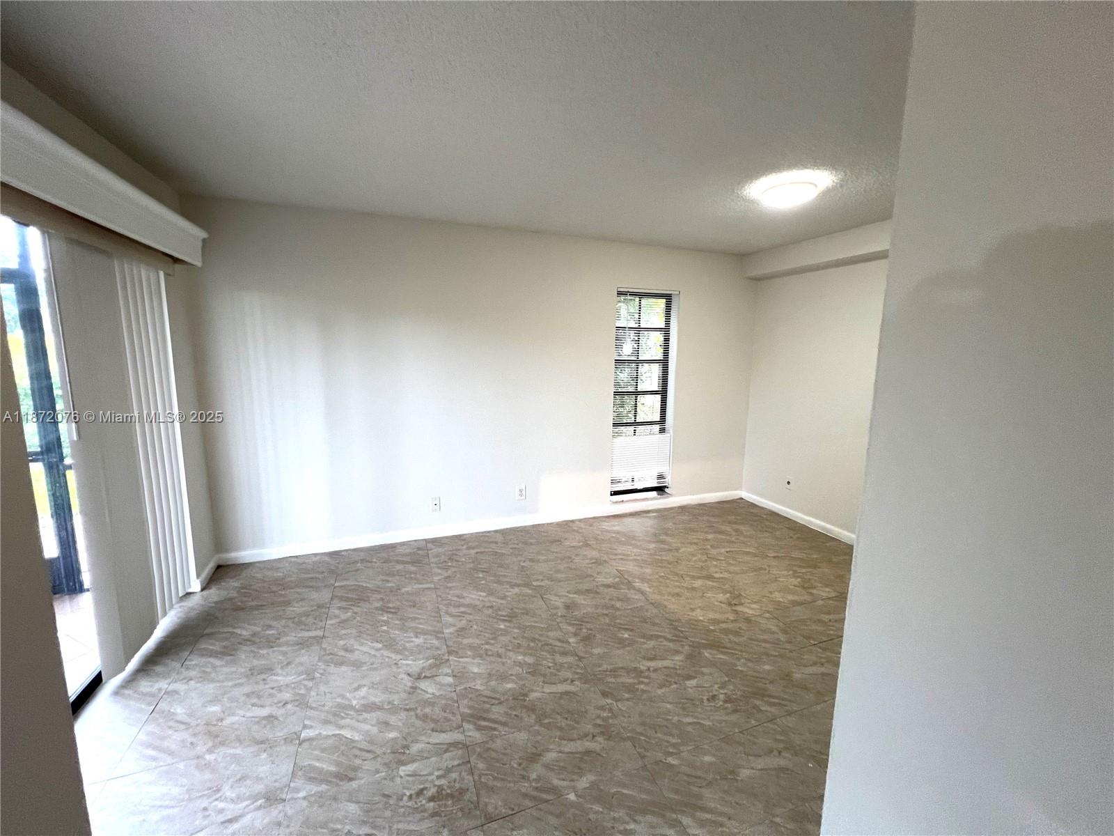 VIZCAYA GARDENS CONDOMINI - Residential