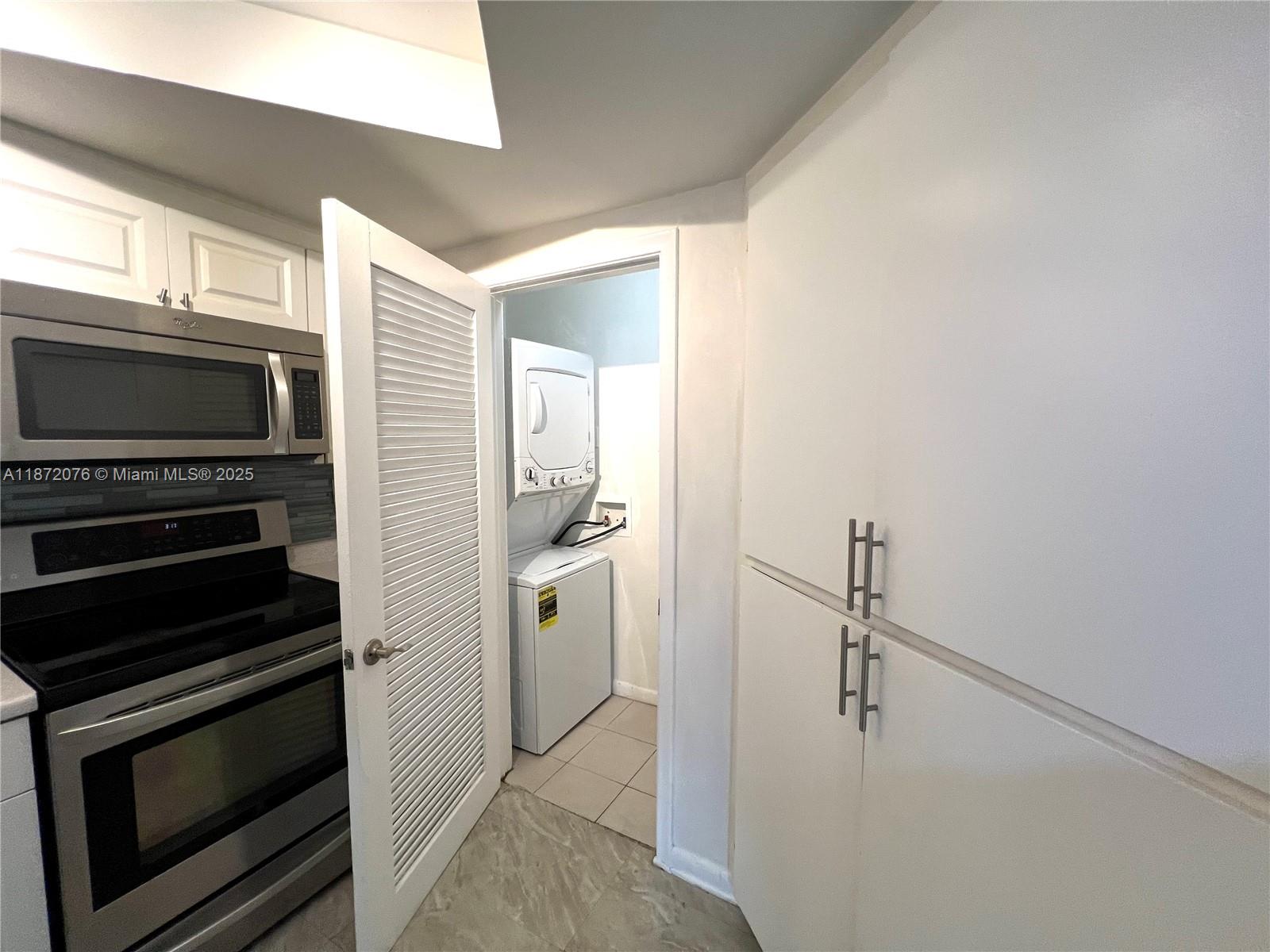 VIZCAYA GARDENS CONDOMINI - Residential