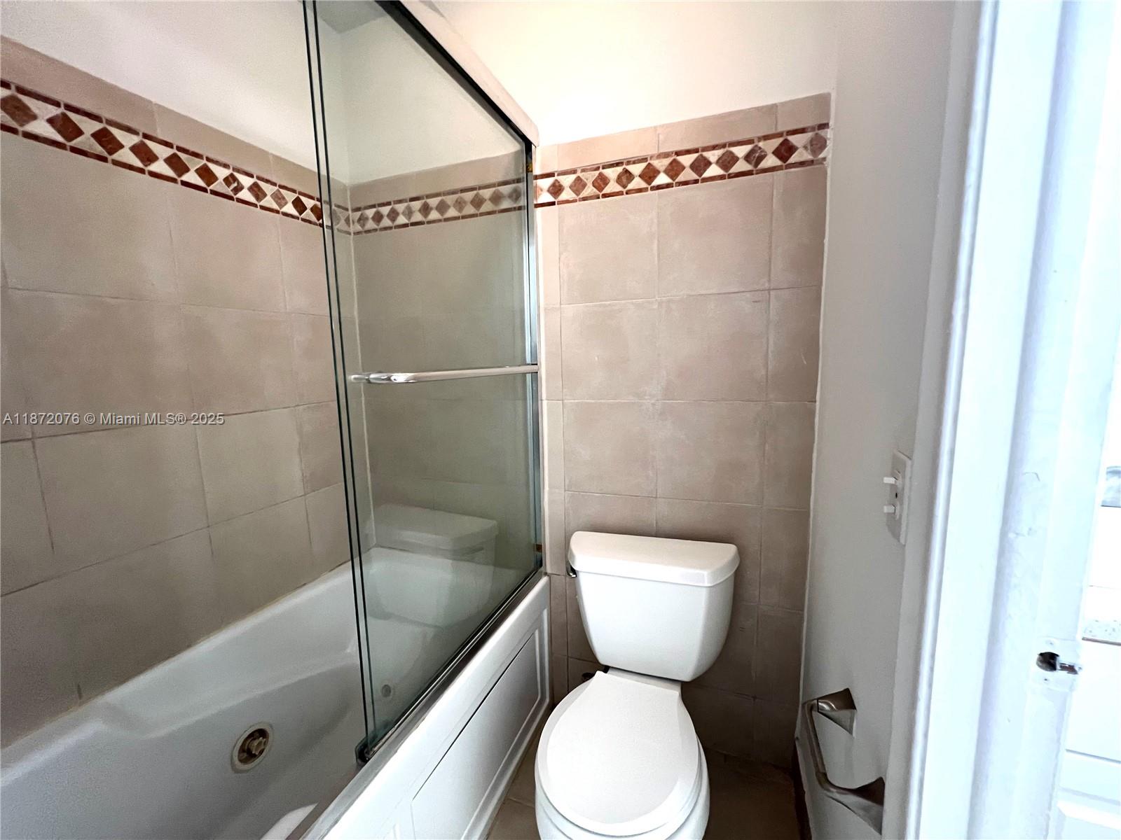 VIZCAYA GARDENS CONDOMINI - Residential