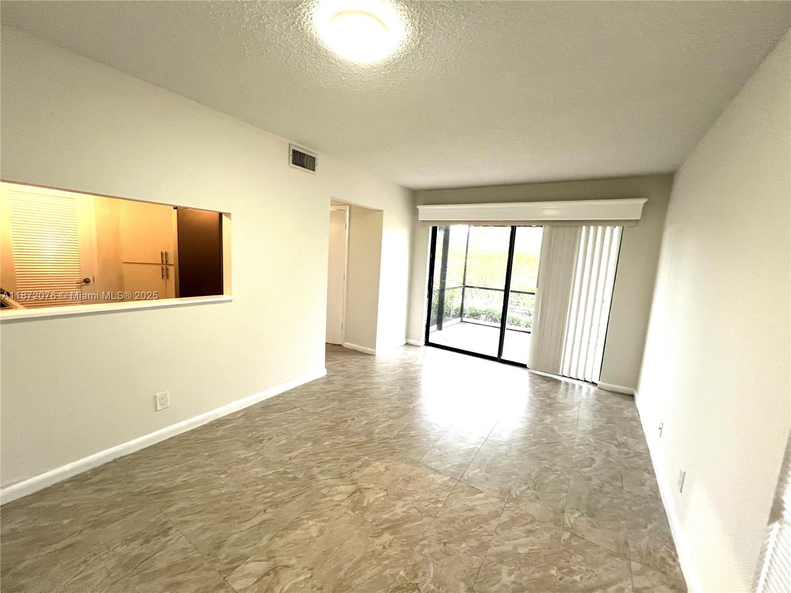 VIZCAYA GARDENS CONDOMINI - Residential