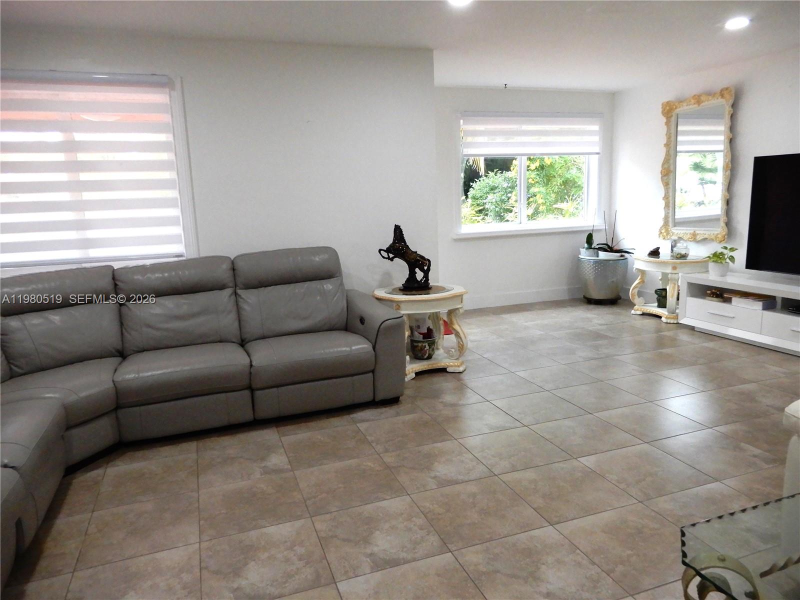 CUTLER RIDGE PINES - Residential