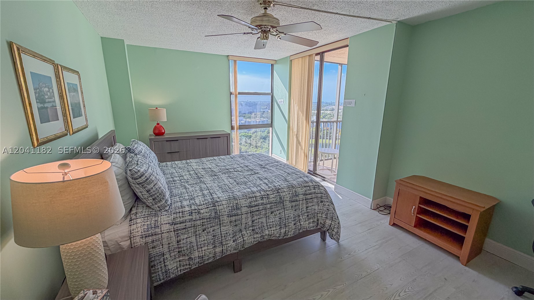 20335 W Country Club Dr 2102
