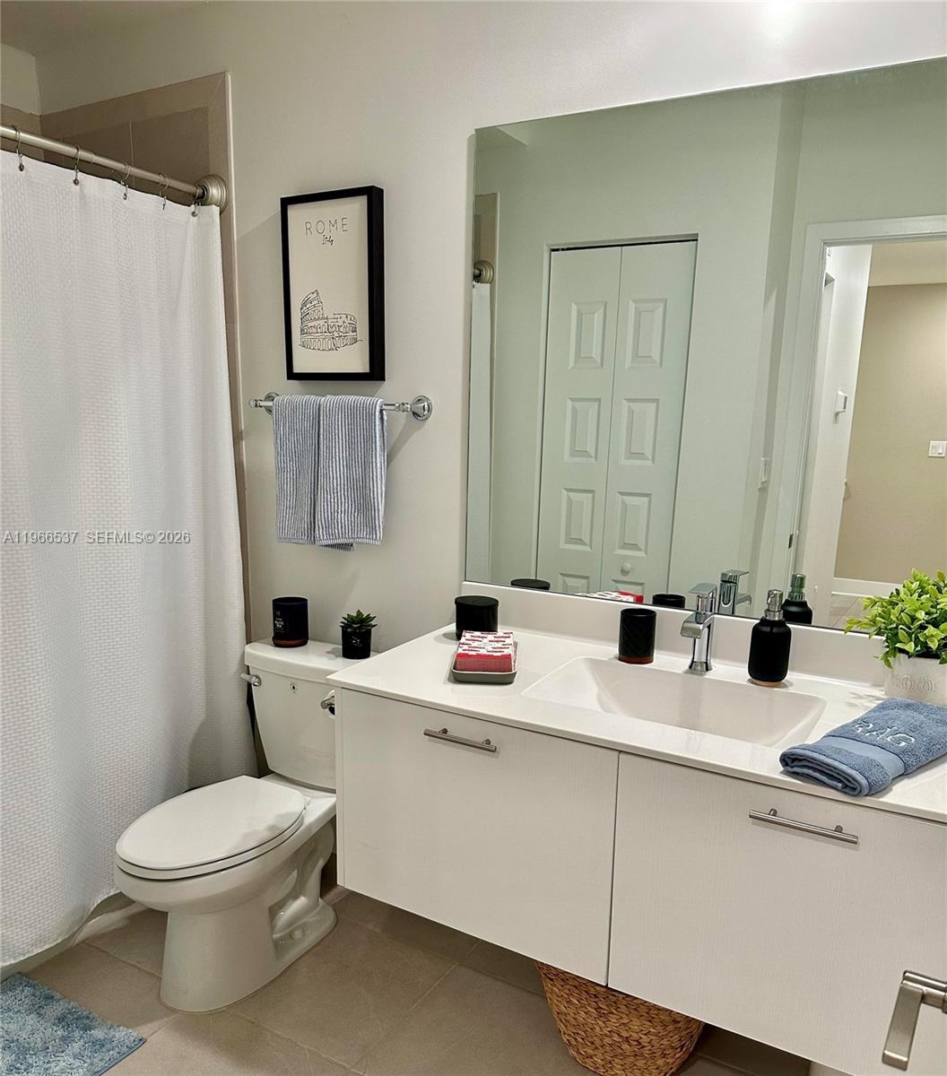 HIGHLAND AT PARK CENTRAL - Residential