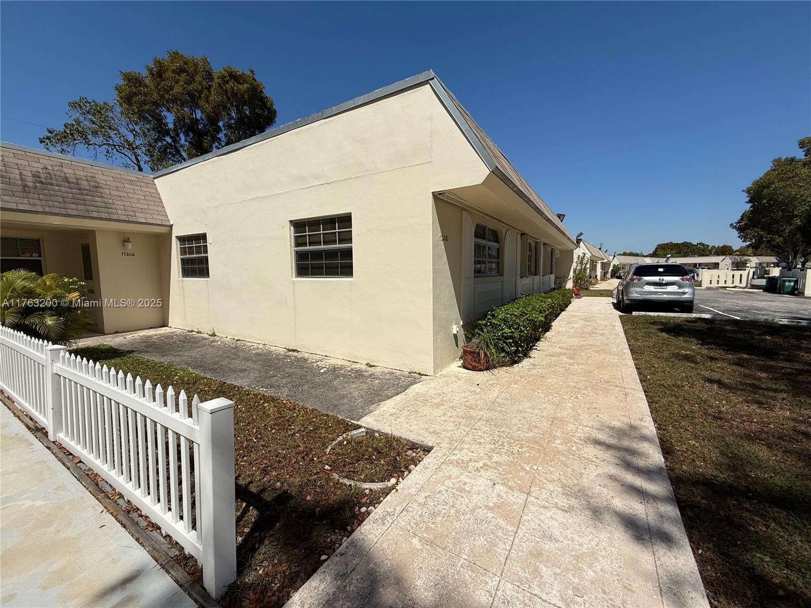GREEN HILLS PARK WEST NO - Residential
