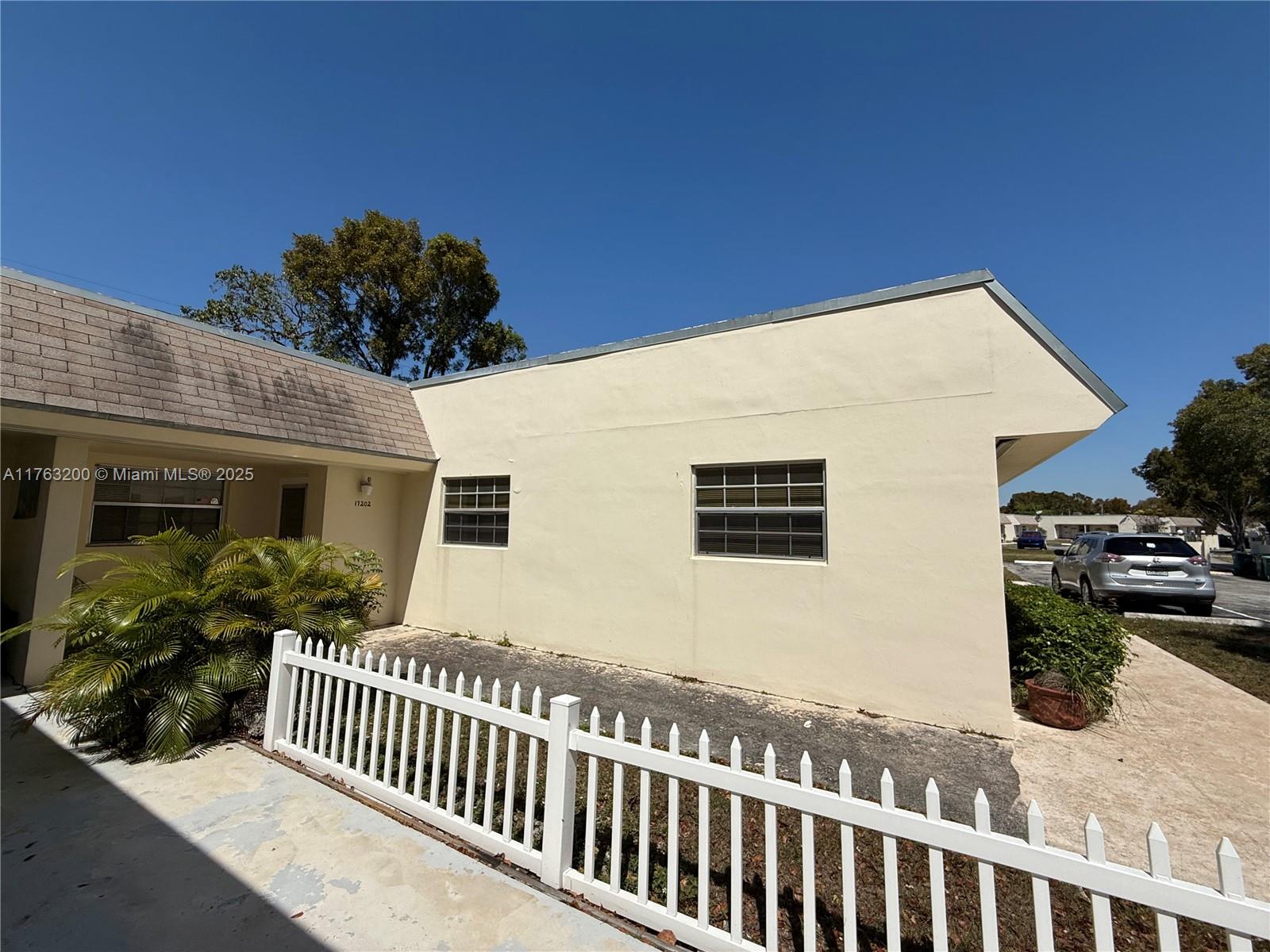 GREEN HILLS PARK WEST NO - Residential