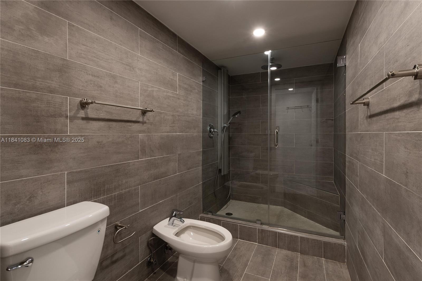 COSTA BELLA CONDO - Residential