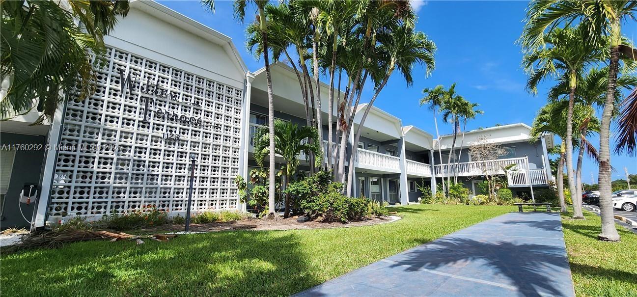 1125 NW 30th Ct 10