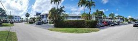 A home in Wilton Manors