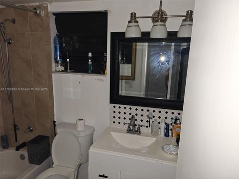 A home in Wilton Manors
