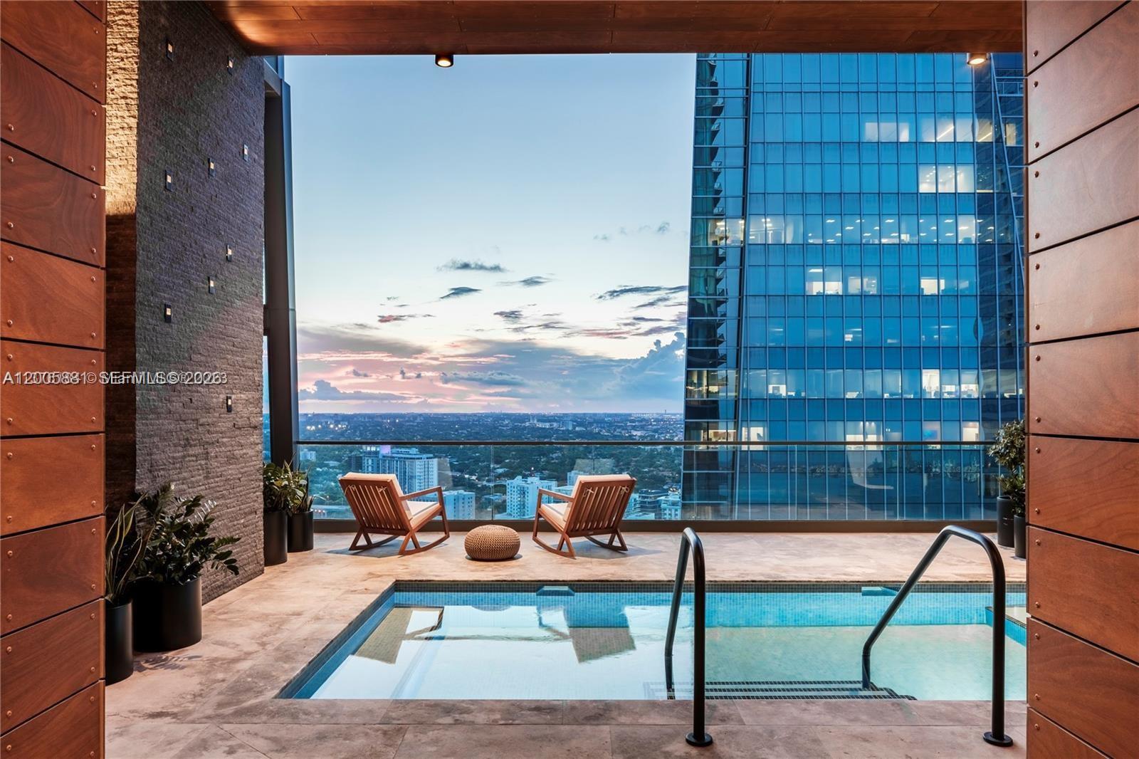 ECHO BRICKELL CONDO - Residential