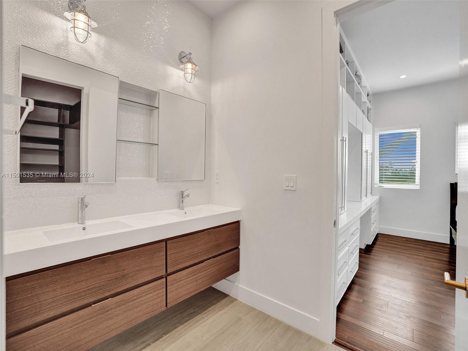 BEACH VIEW SUB - Residential