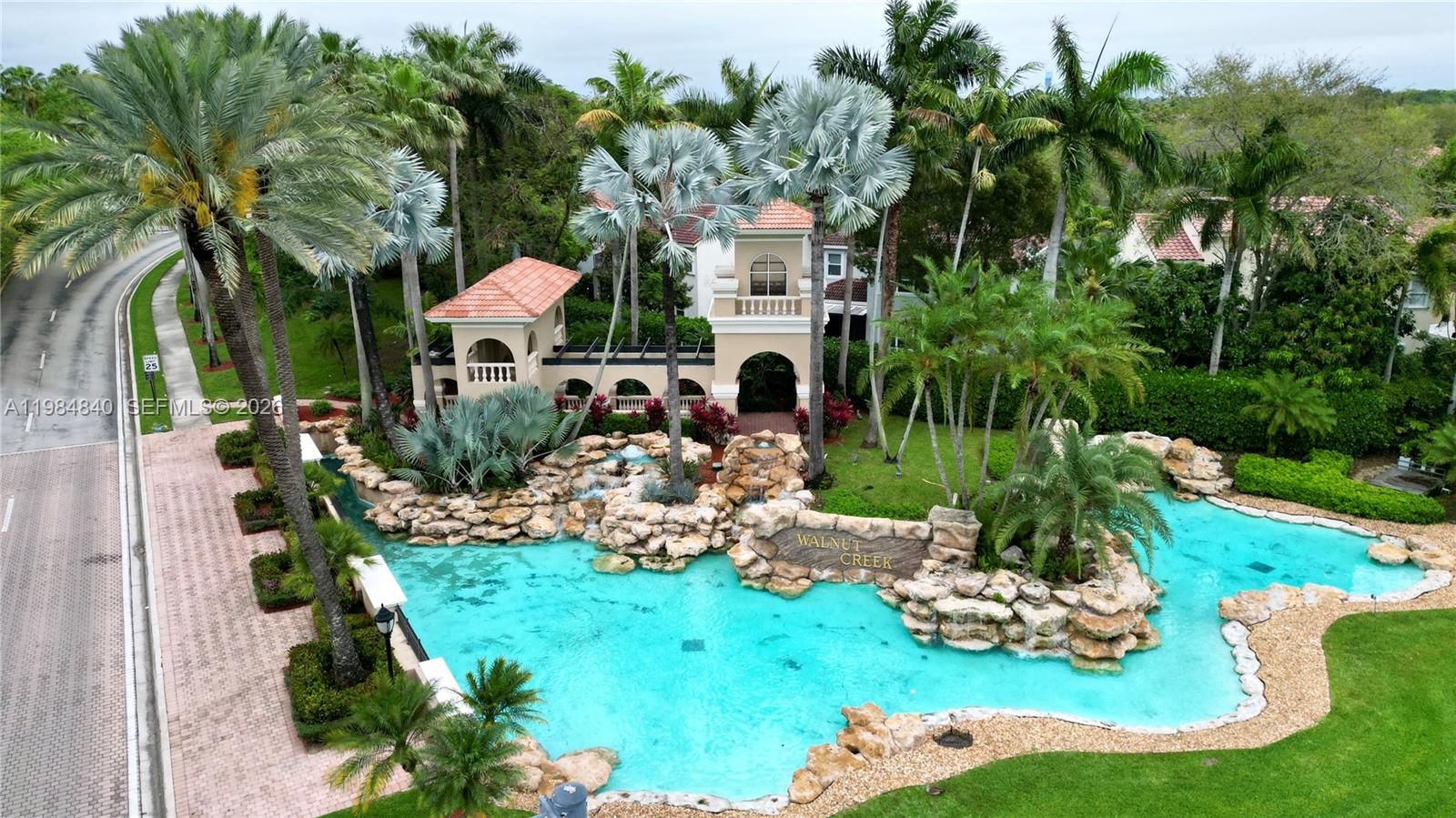 WALNUT CREEK REPLAT NO 1 - Residential