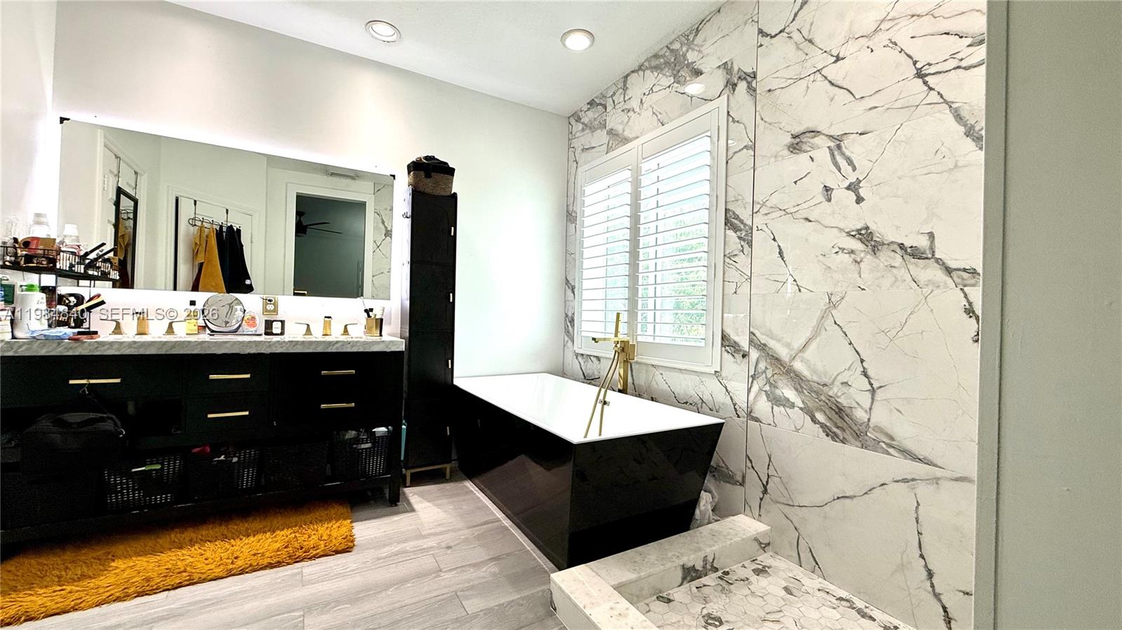 WALNUT CREEK REPLAT NO 1 - Residential