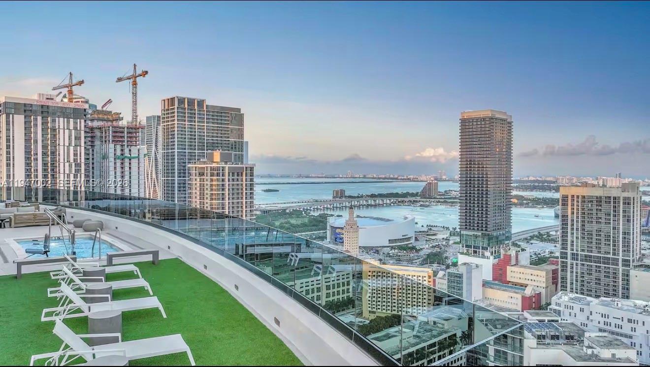 District 225 - Residential