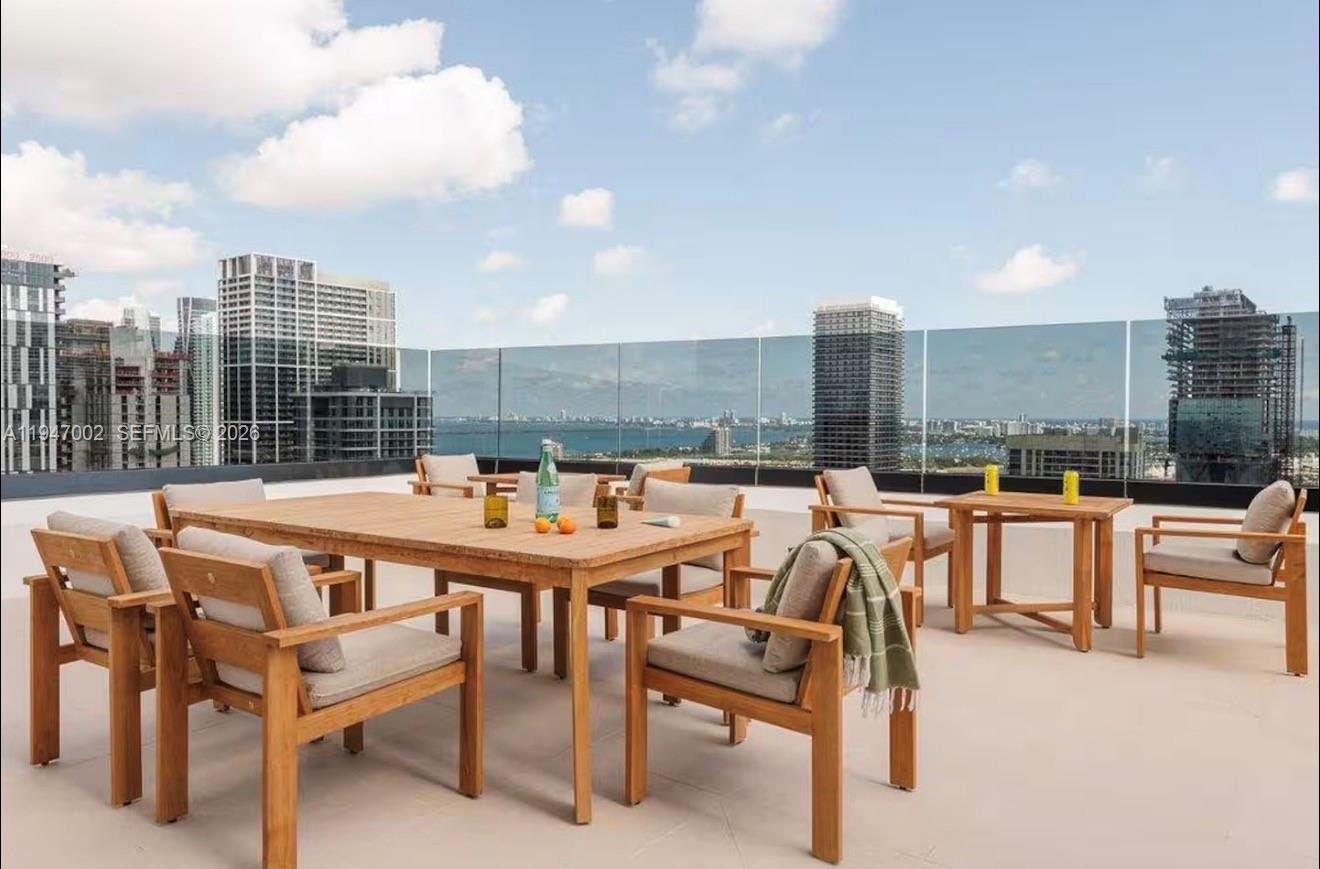 District 225 - Residential