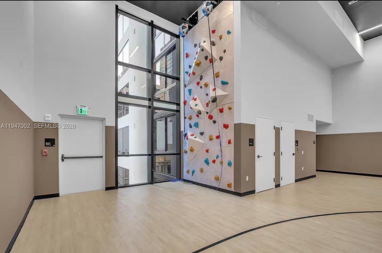 District 225 - Residential