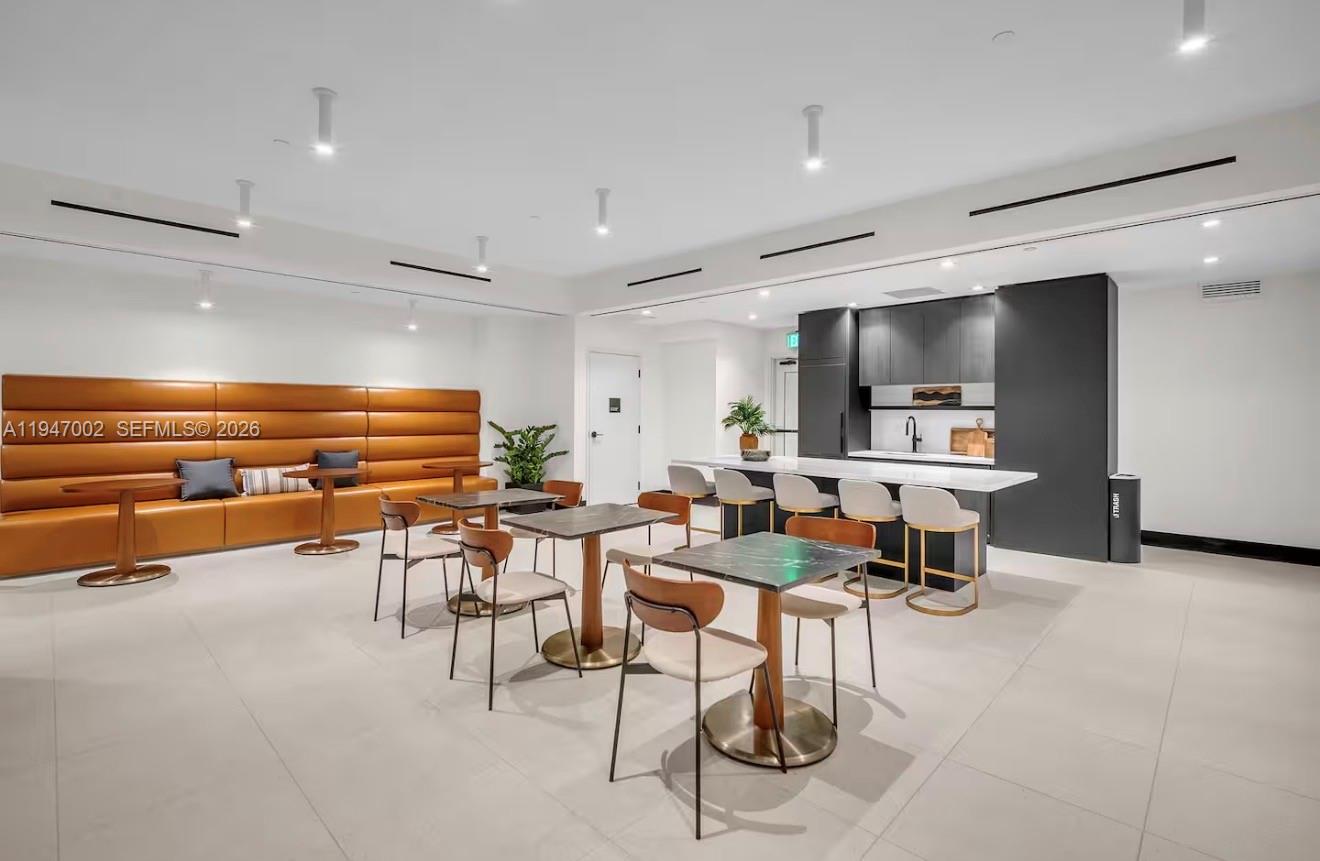 District 225 - Residential