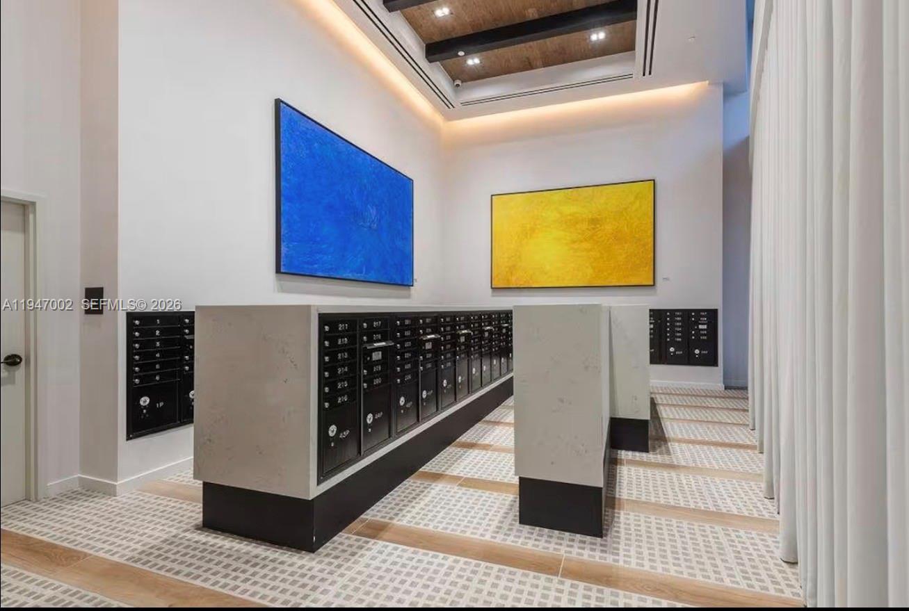 District 225 - Residential