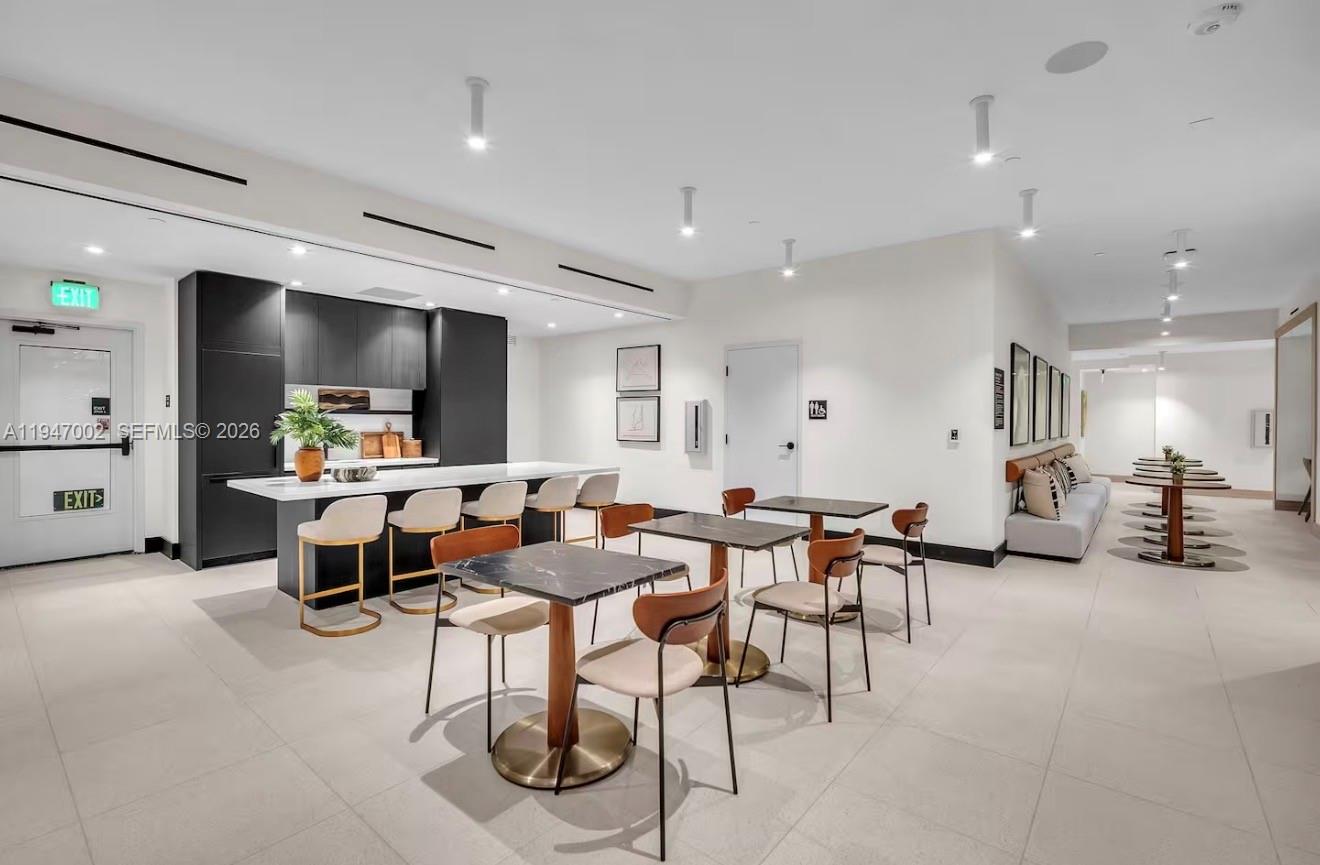 District 225 - Residential