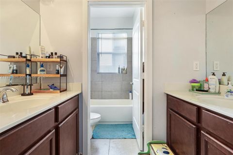 Tiny photo for 11868 SW 253rd St, Homestead, FL 33032 (MLS # A11977571)