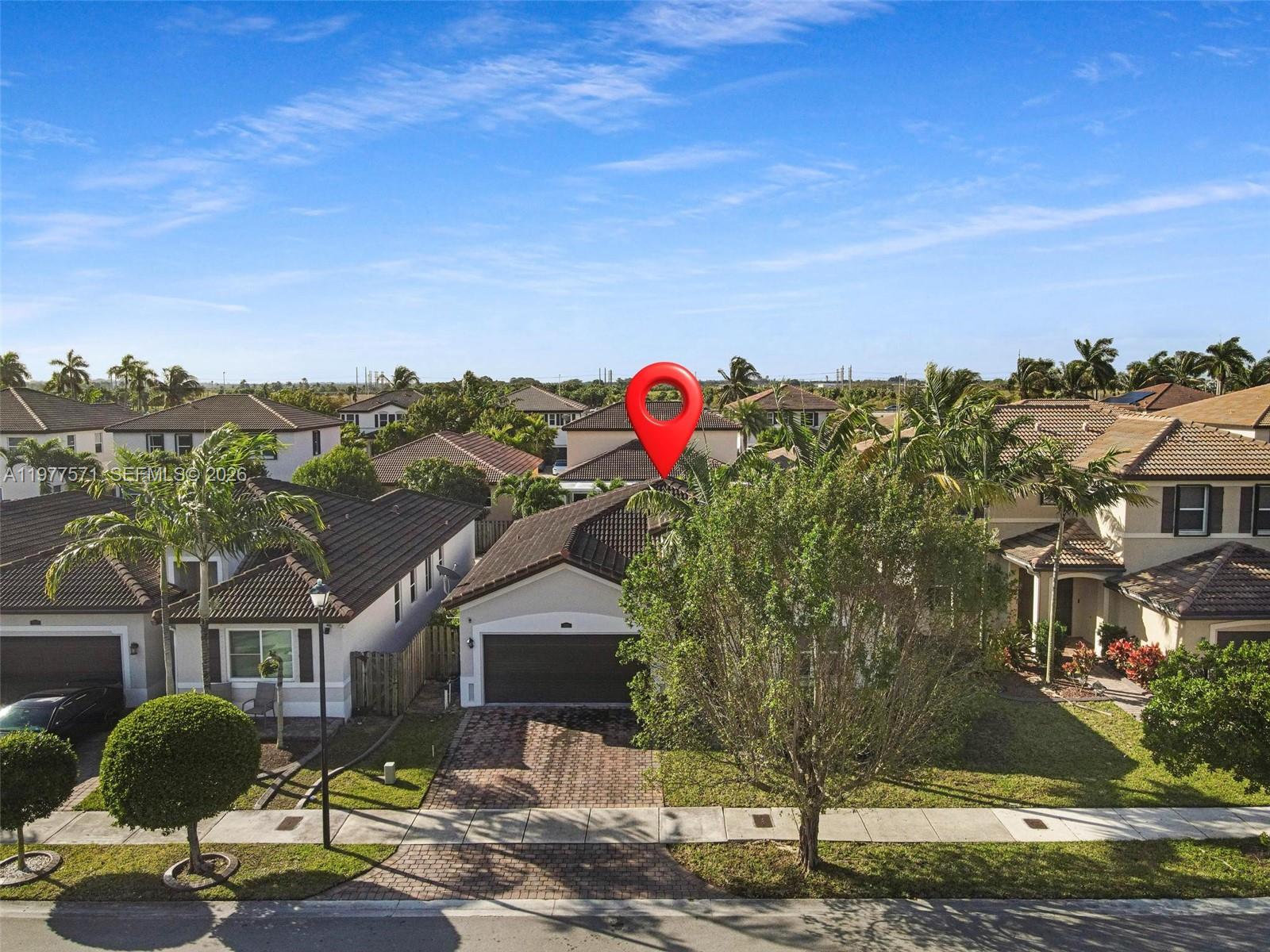 HEMINGWAY POINT - Residential