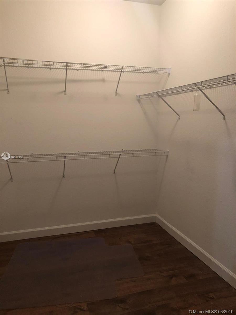 TUSCANY VILLAS WEST - Residential Lease