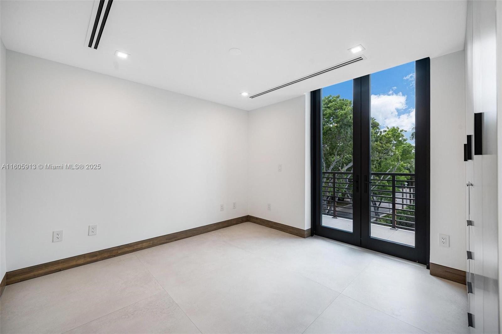 FAIRHAVEN - Residential