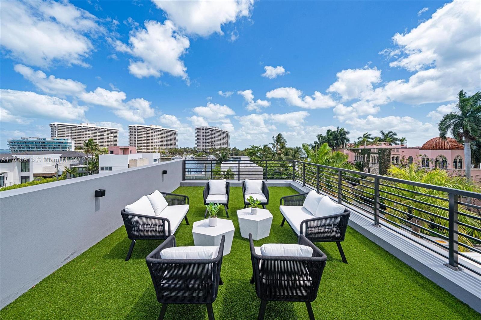 FAIRHAVEN - Residential