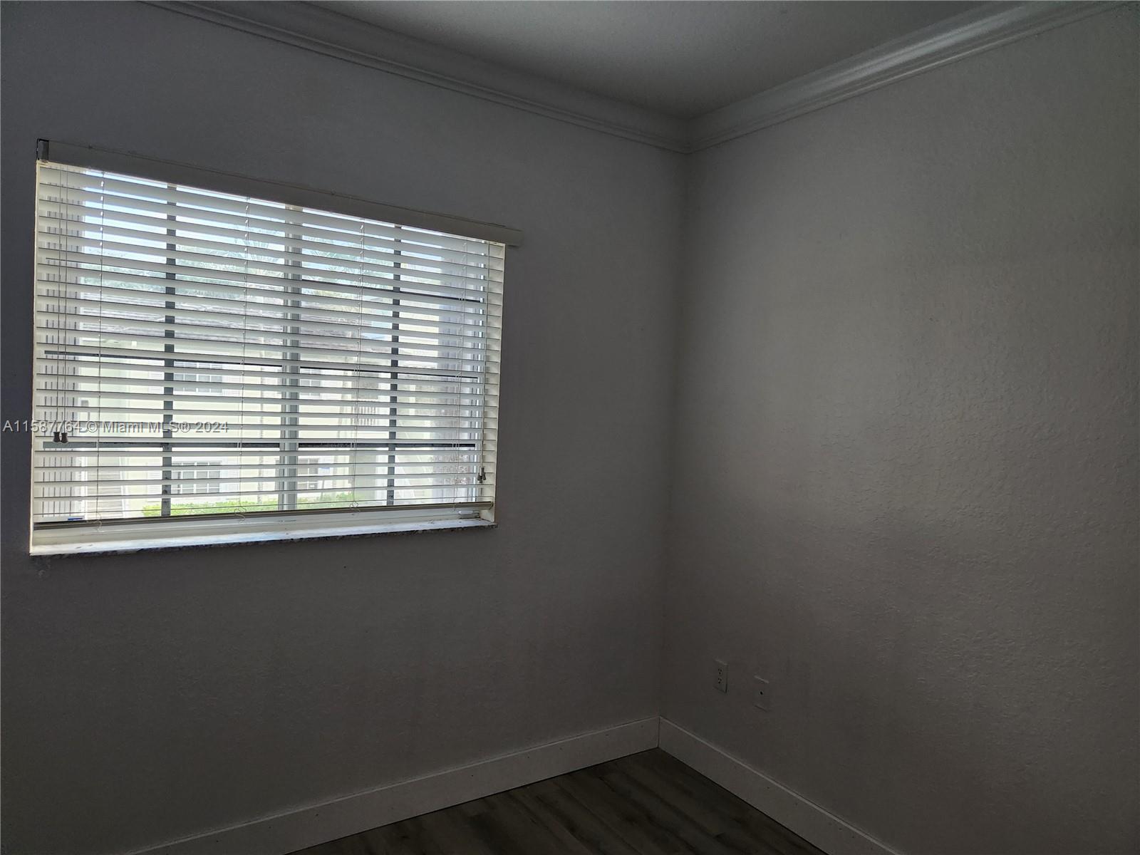 CARIBBEAN ISLES VILLAS CO - Residential Lease