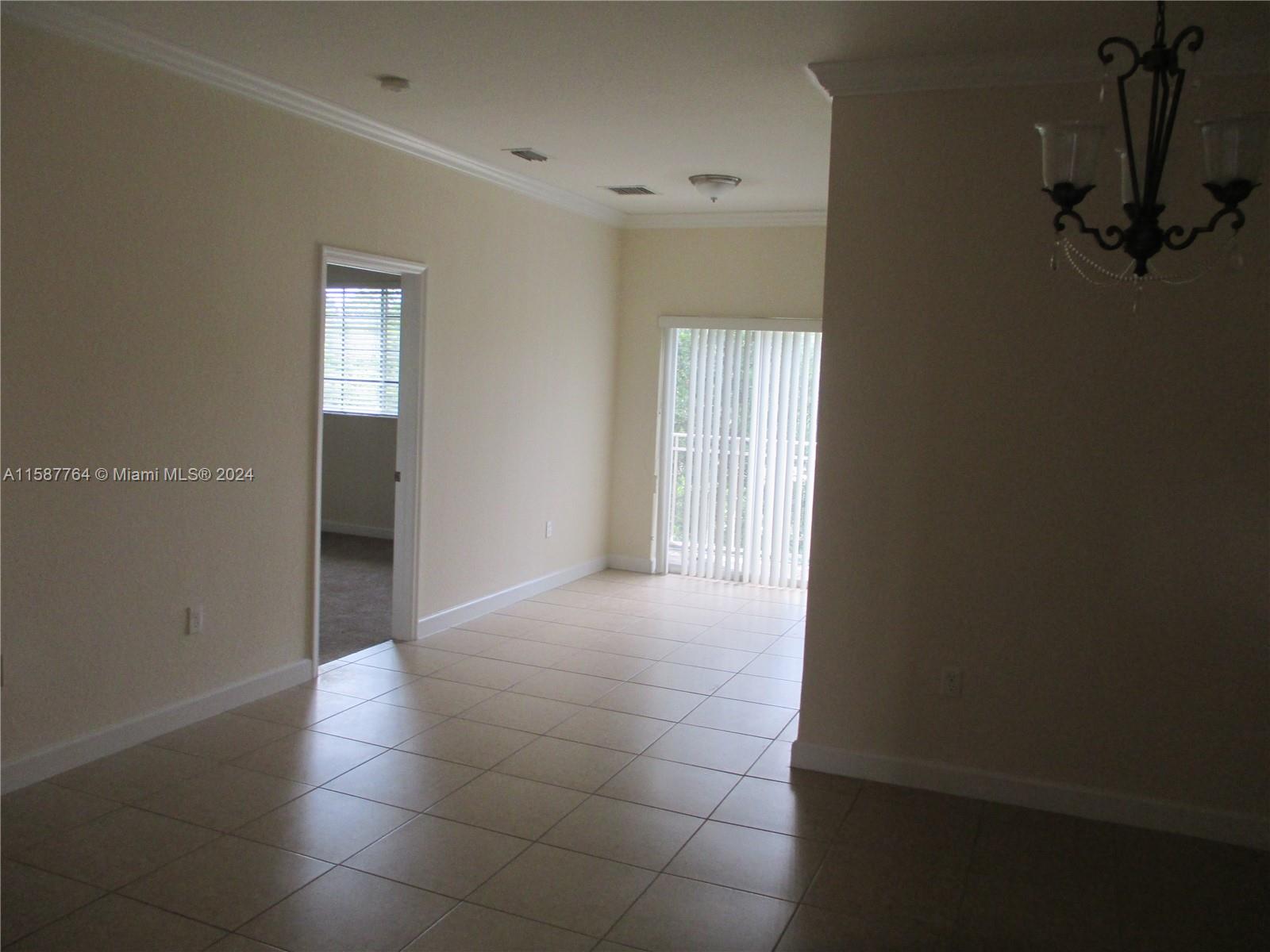 CARIBBEAN ISLES VILLAS CO - Residential Lease