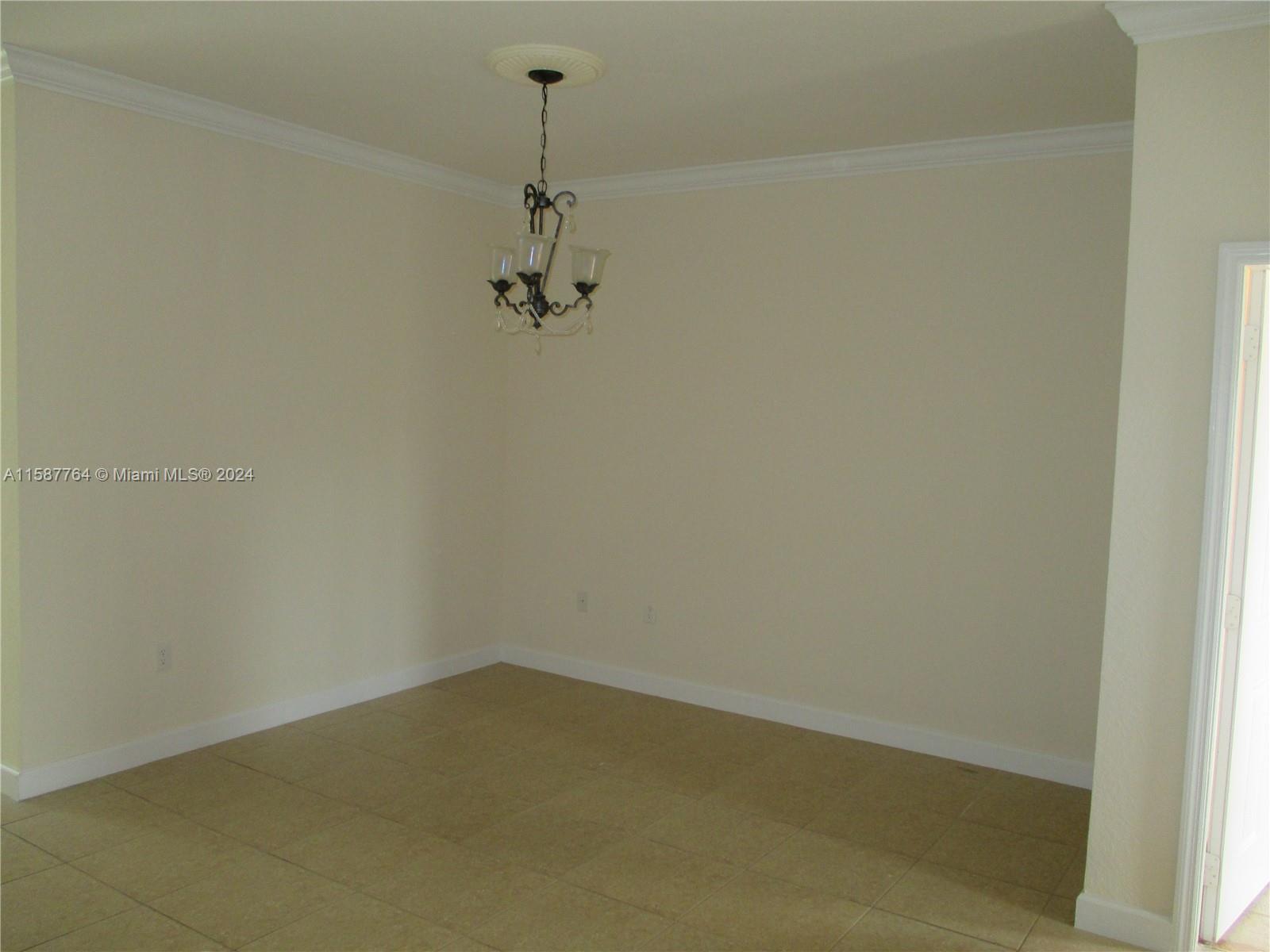 CARIBBEAN ISLES VILLAS CO - Residential Lease