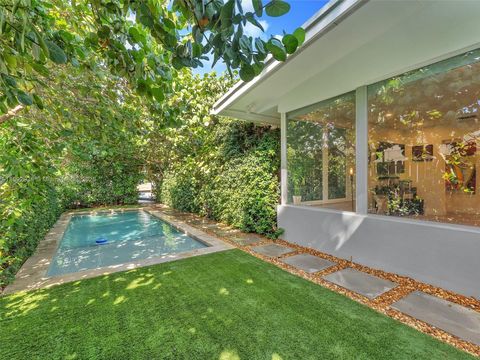 311 NE 2nd Ct Dania Beach FL 33004