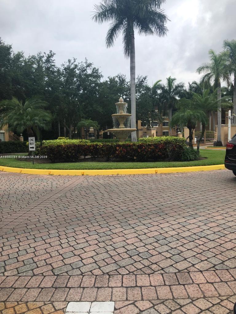 EMERALD ISLE AT LAGUNA LAK - Residential